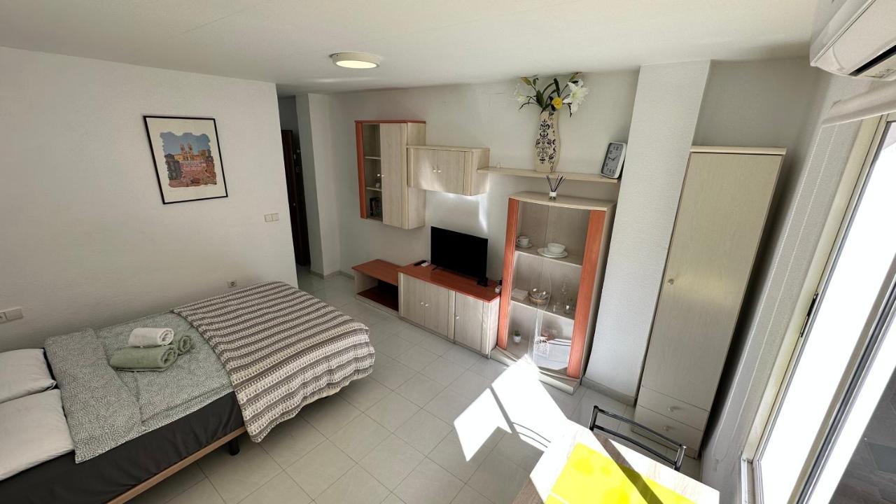 Estudio Rio Caramel Torremolinos Luaran gambar