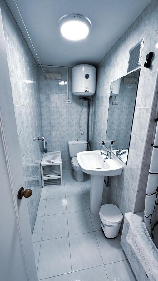 Estudio Rio Caramel Torremolinos Luaran gambar